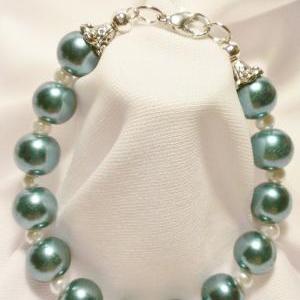 Seafoam Green And White Bracelet